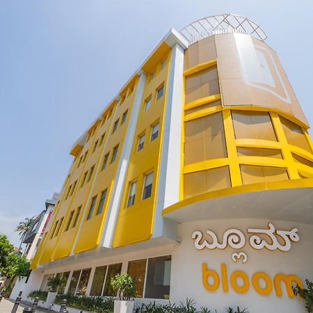 Bloom Hotel - Richmond Road Бенґалуру Екстер'єр фото
