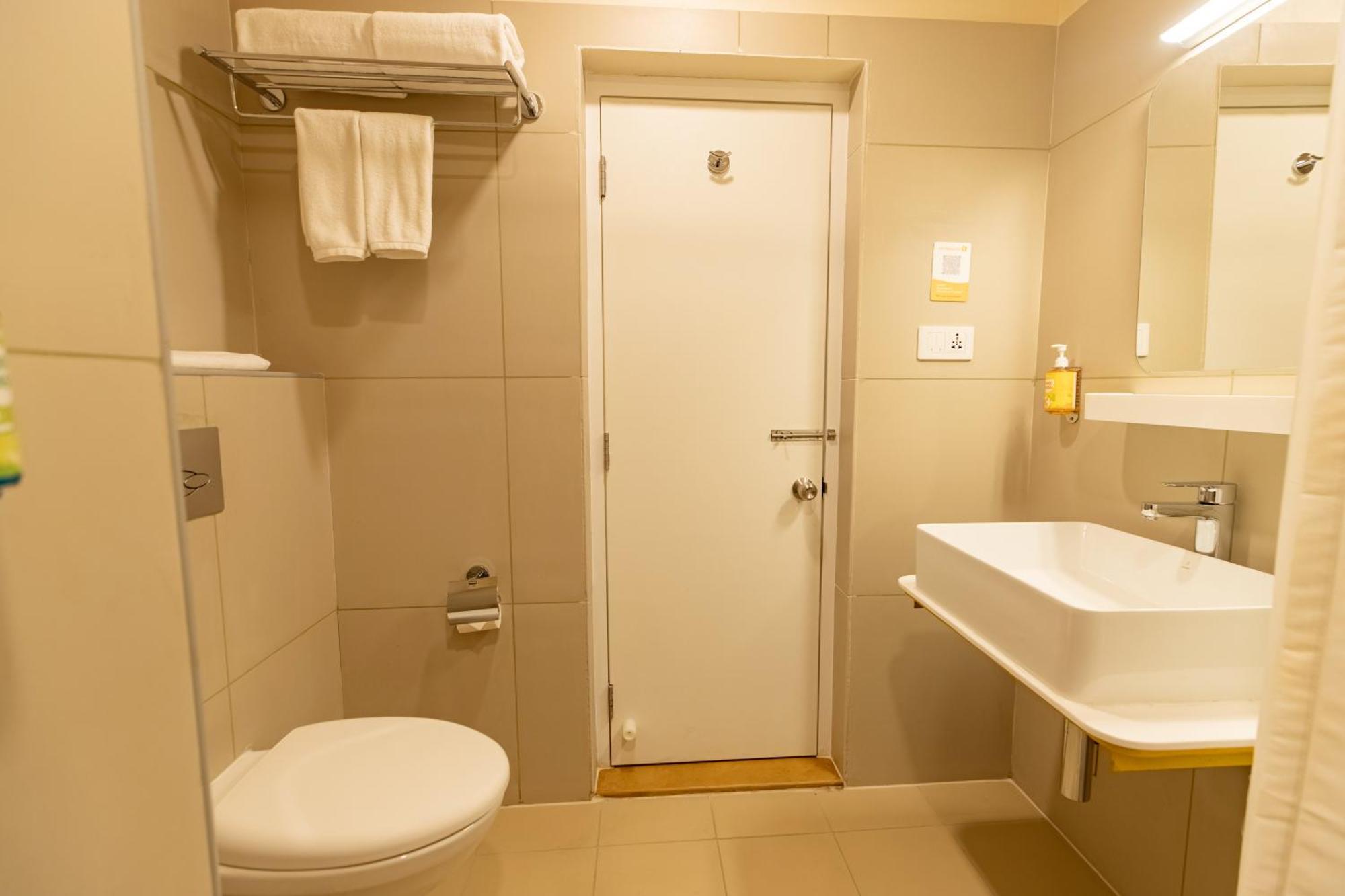 Bloom Hotel - Richmond Road Бенґалуру Номер фото